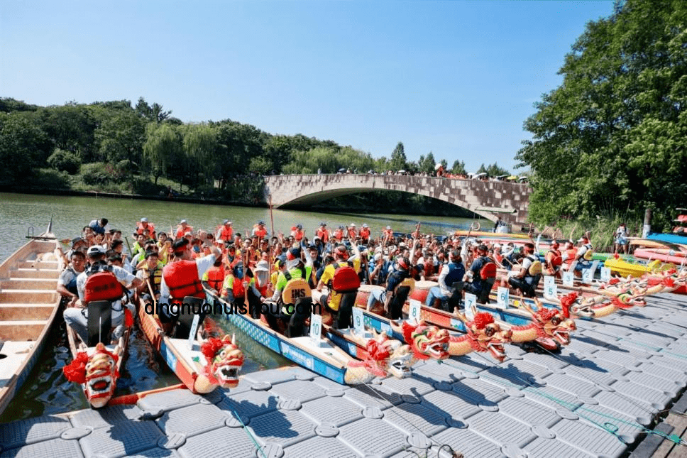 **龙舟赛新纪元：全民参与的创意革新🛶**