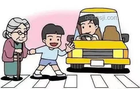 女生高考遭遇车祸警示：交通安全意识至关重要