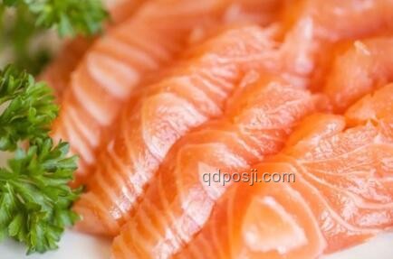 三文鱼寄生虫风险与食用趋势前瞻