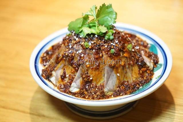 四川肥肠拿铁制作指南：掌握咸甜平衡的艺术