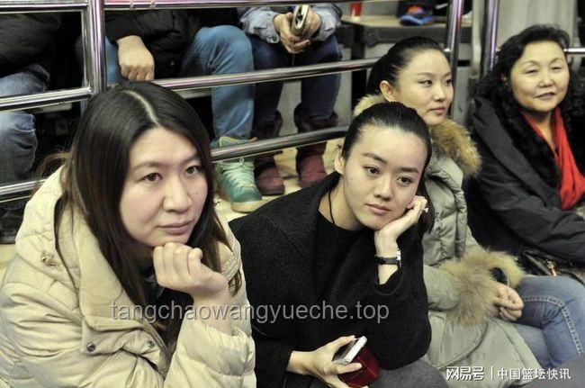 从羡慕到被羡慕：成人世界的双面镜